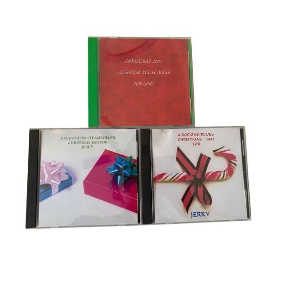 Lot of 3 Christmas Music Cds Blues Holiday Winter Gift Family Xmas Carols Vocals - Picture 1 of 6